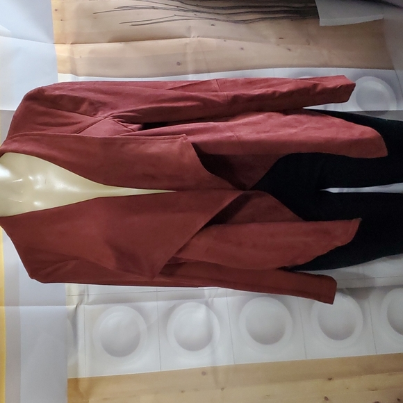 BB Dakota Jackets & Blazers - BB DAKOTA Faux Suede Draped Front Jacket With Knit Size XXL